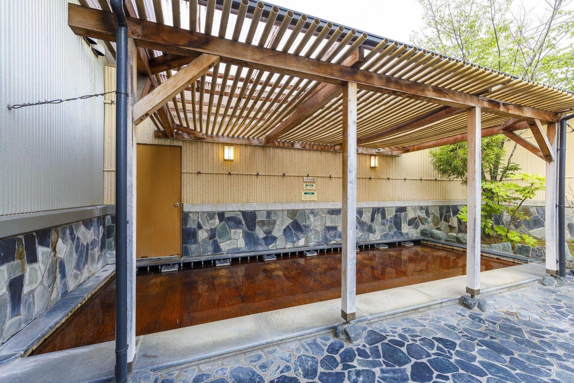 Route Inn Grantia Hanyu Spa Resort Εξωτερικό φωτογραφία